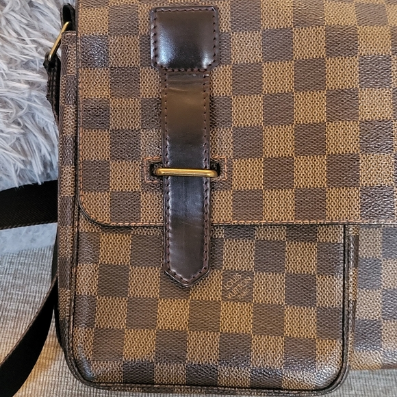 Louis Vuitton Broadway Damier Ebene Canvas Shouder Bag. Authentic w/COA. - Picture 7 of 16